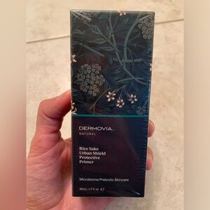 Dermovia Natural Rice Sake Urban Shield Protective Primer